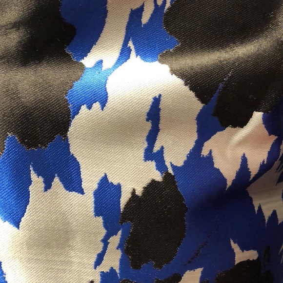 Gorgeous Banana Republic Skirt! NWT, Size 2 - Picture 5 of 5